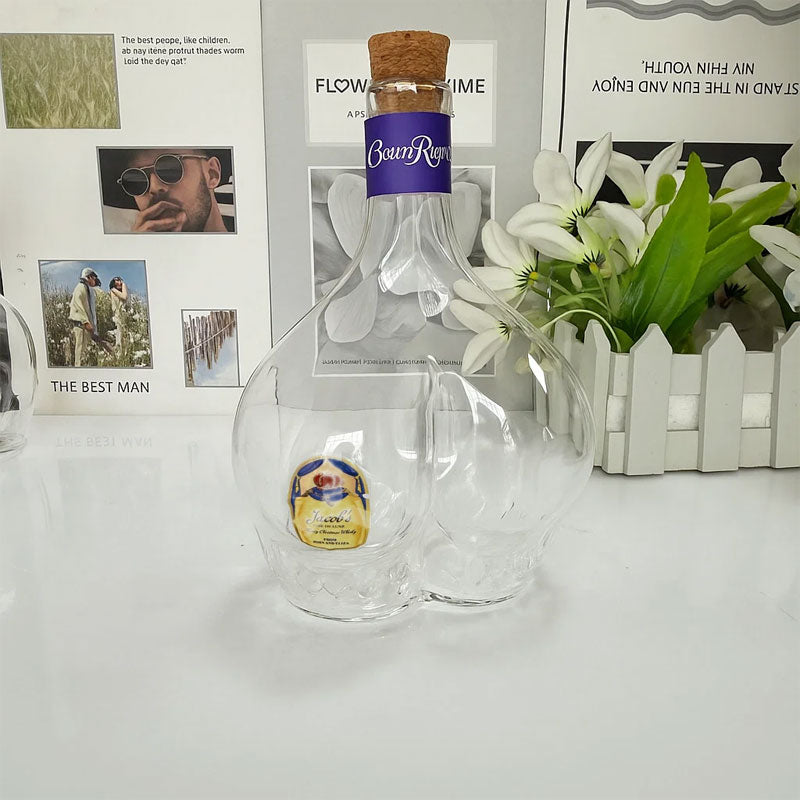 🥂Ge dina vinprovningar en lekfull touch med denna roliga flaska.