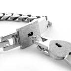 Pararmband "Hjärtformad nyckel och lås" - Unika kärlekshängen för par