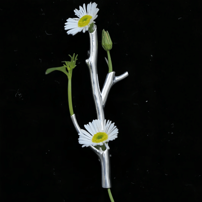 Brosch med grenformad blominsats