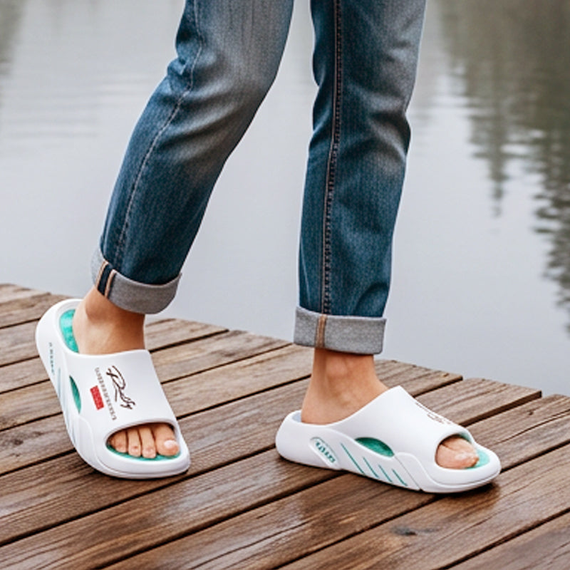 🥳SOMMARREA🥳💞ÖVER 50 000 SÅLDA!💥49% RABATT! 🔥Halkfria molnsandaler med tjock sula för män
