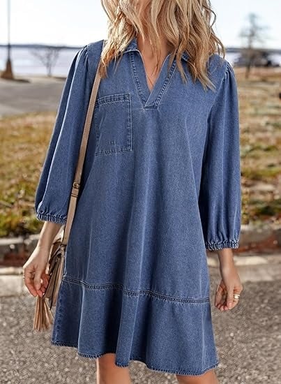 V-hals denimkjole – der komfort møter klassisk stil