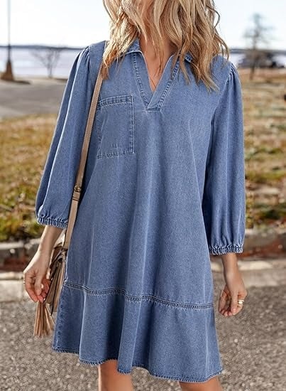 V-hals denimkjole – der komfort møter klassisk stil