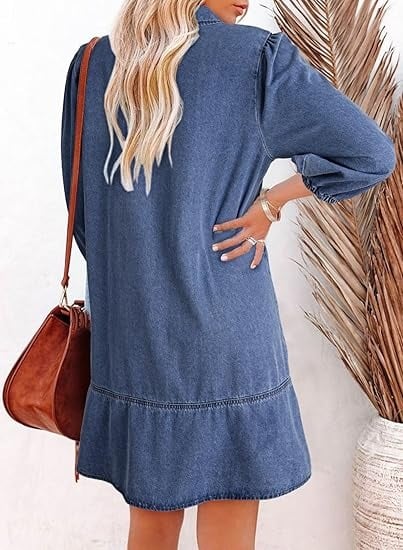V-hals denimkjole – der komfort møter klassisk stil