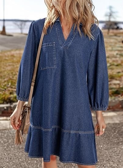 V-hals denimkjole – der komfort møter klassisk stil