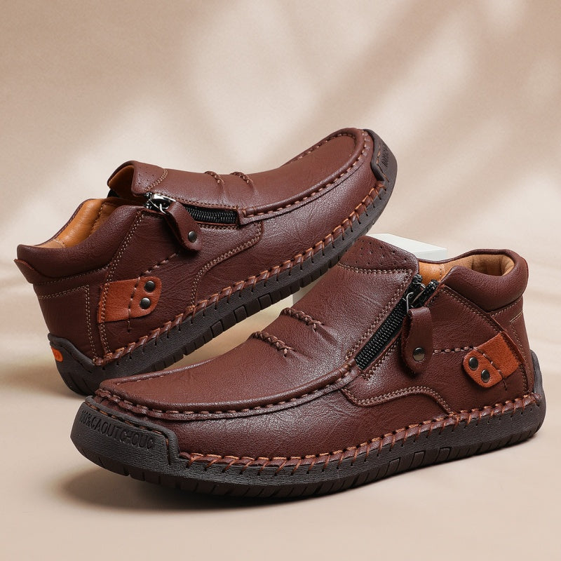 ⏰Tidsbegränsad rea 50 % RABATT - Handgjorda herrstövlar i premiumläder med slip-on-funktion – Bred tå, stöd för hålfoten, vattentäta, tryckavlastande, halkfri sula för vardagsbruk, resor och utomhusbruk