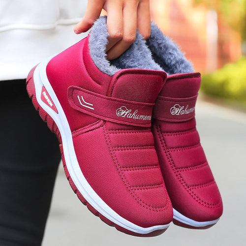 Halkfria vintervarma slip-on-sneakers