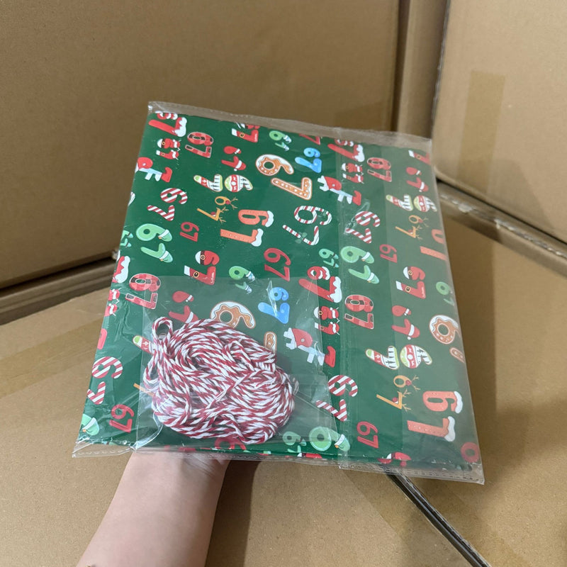 Roligt Julklappspapper med Siffermönster