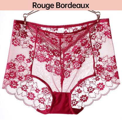 Sexiga andningsbara spetstrosor i plusstorlek