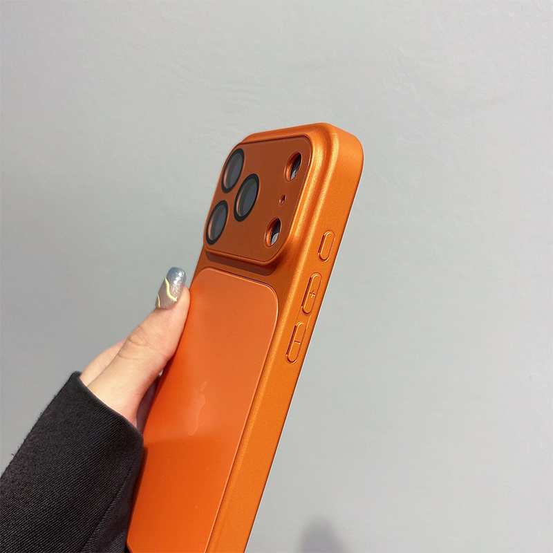 Fullt skydd tack vare ett matt, stötsäkert telefonskal