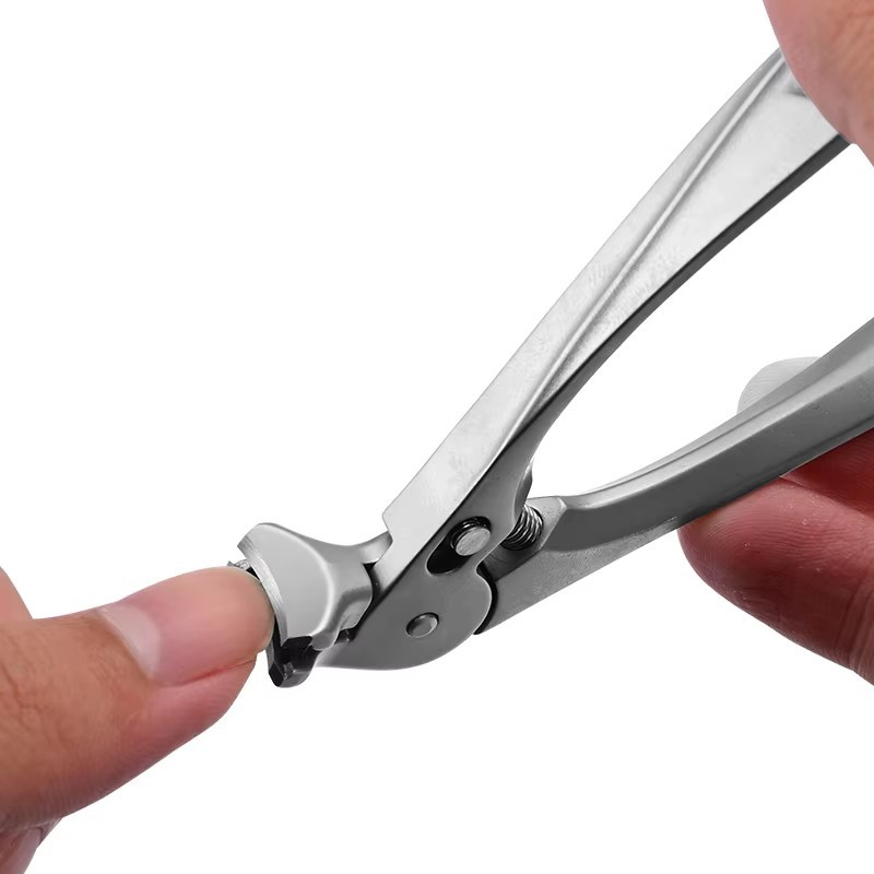 ✨🔥Böjd nagelklippare i rostfritt stål – Ergonomisk och enkel för seniorer